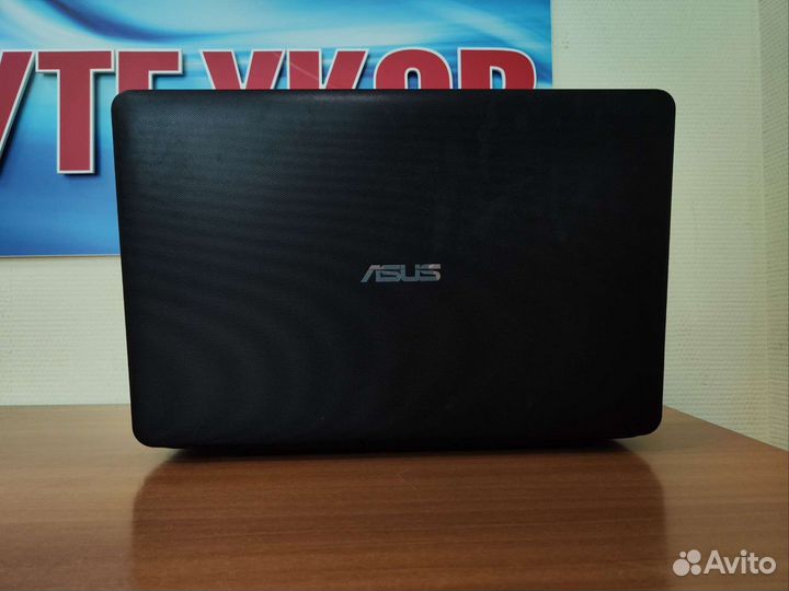 Большой и шустрый ноутбук Asus 17