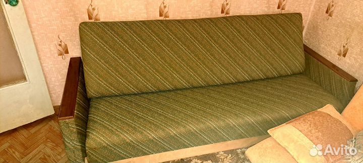 Диван б.у. бесплатно