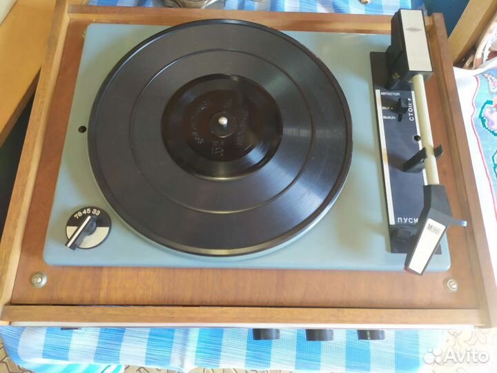 СССР проигрыватель Аккорд 203 рабочий