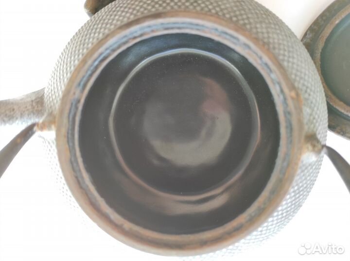 Чайник чугунный и Ваза метал Индия