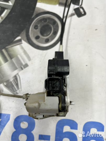 Замок двери задний правый pajero sport 2