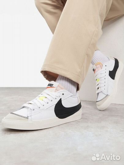 Nike Blazer low 77