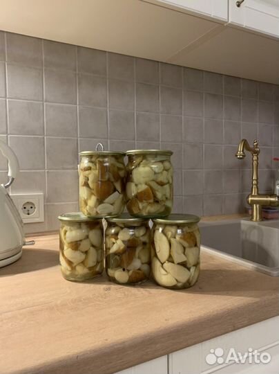 Белые грибы маринованные