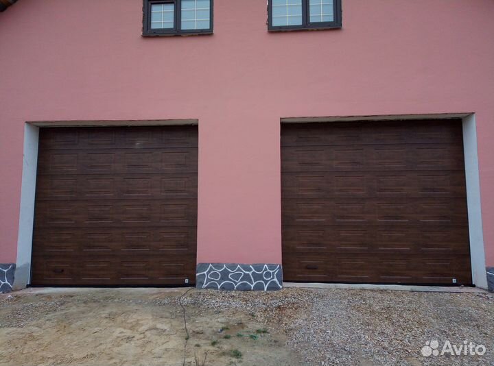 Секционные ворота ритерна