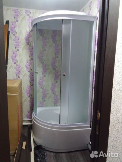 Душевая кабина 90х90