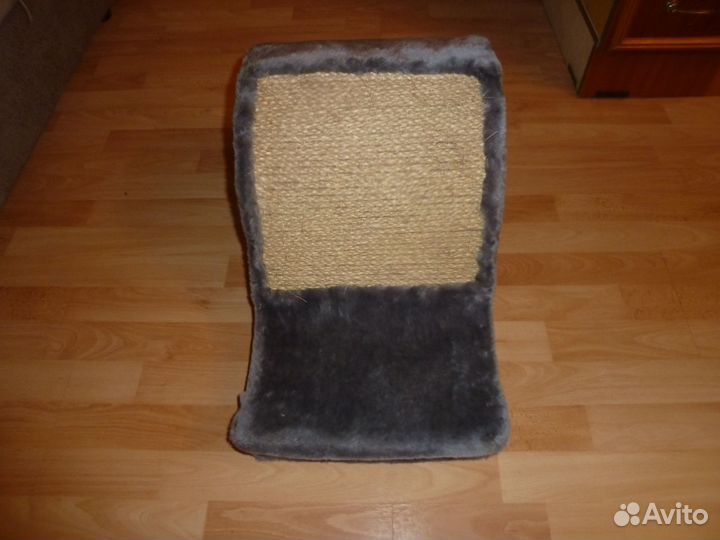 Когтеточка - домик Кит