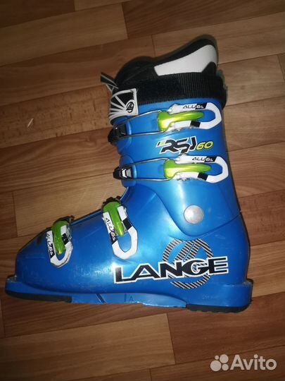 Детские горнолыжные ботинки Lange, размер 24,5