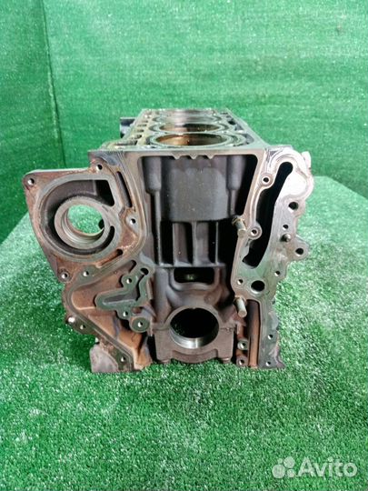 Блок цилиндров Volkswagen Golf 5 BLG (1.4)