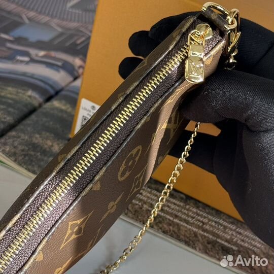 Сумка Louis Vuitton Pochette Accessoires