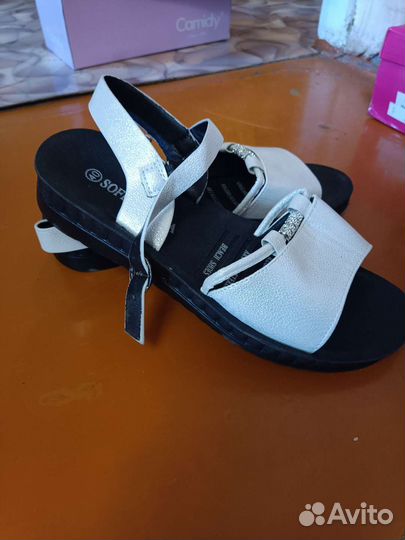 Обувь женская 39 размер новая