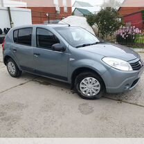 Renault Sandero 1.4 MT, 2012, 150 000 км, с пробегом, цена 560 000 руб.