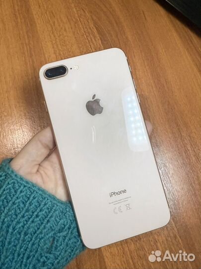 iPhone 8 Plus, 64 ГБ