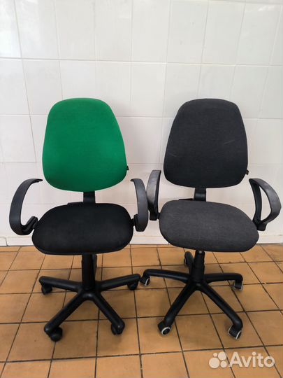 Компьютерное кресло