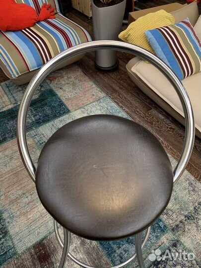 Барный стул