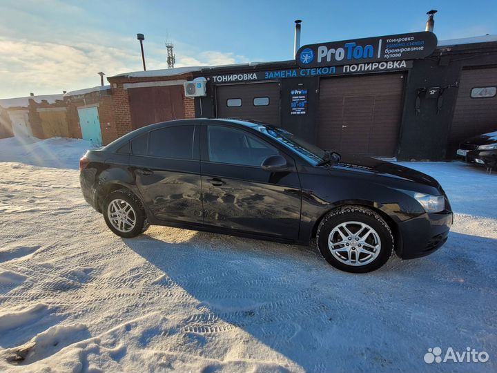 Chevrolet Cruze 1.6 МТ, 2011, 210 400 км