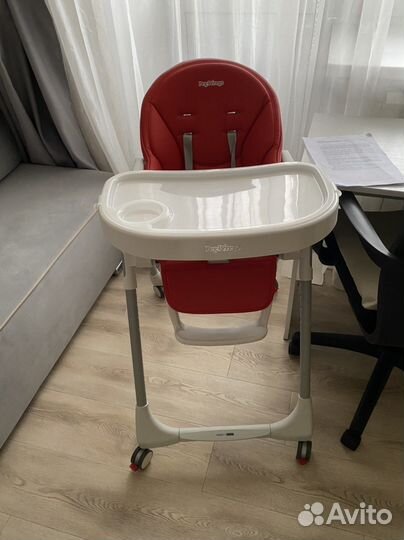 Стульчик для кормления peg perego