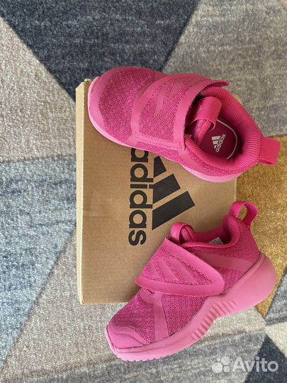 Кроссовки детские adidas 20 размер