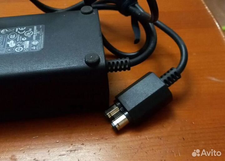 Оригинальны блок питания xbox 360 slim
