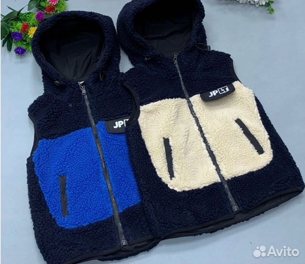 Жилетка безрукавка