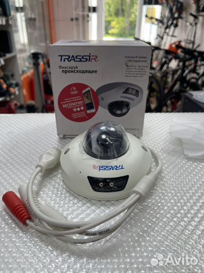 IP-камера видеонаблюдения Trassir TR-D4151IR1