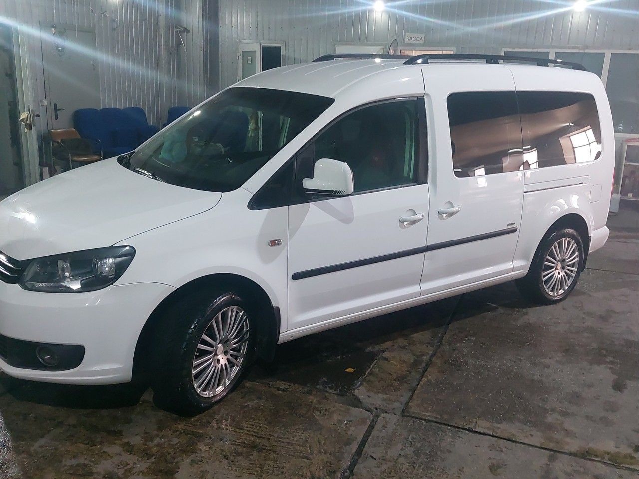 Volkswagen Caddy: фото владельца