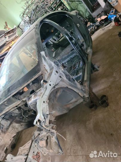 Кузов Renault Fluence седан M4R 2011