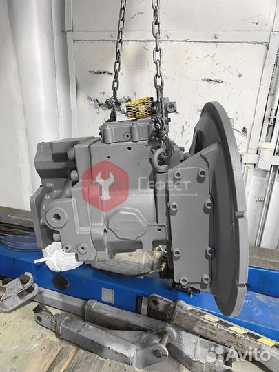 Основной насос Hitachi ZX480MTH 9199338