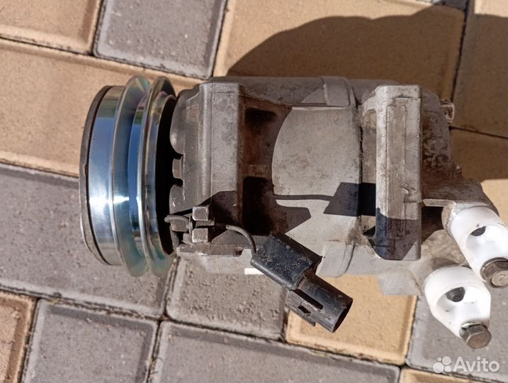 Митсубиси паджеро спорт 2, L 200