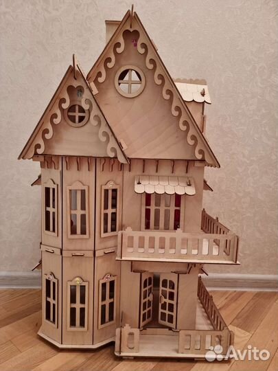 Кукольный домик 3 этажа деревянный