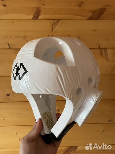 Шлем для тхэквондо