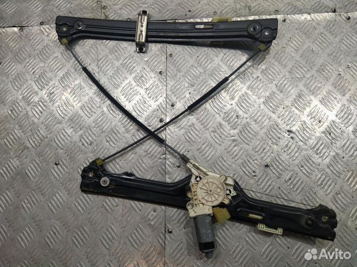Стеклоподъемник передний правый Bmw X5 4.8I