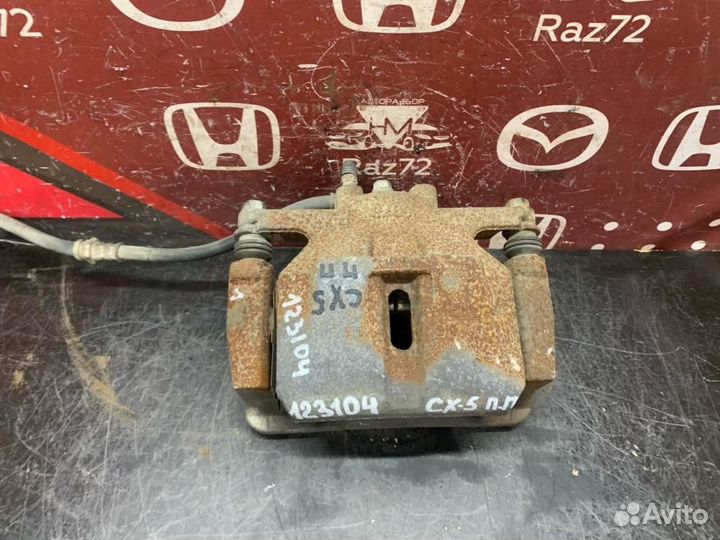 Суппорт передний правый Mazda CX-5 KE