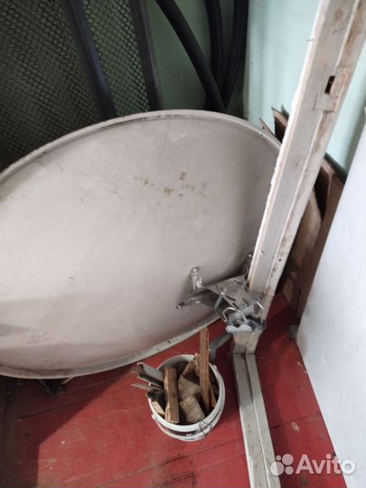 Антенна спутниковая тарелка