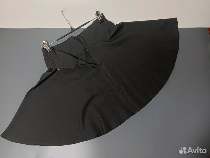 Юбка мини новая 46 размер бесплатная доставка