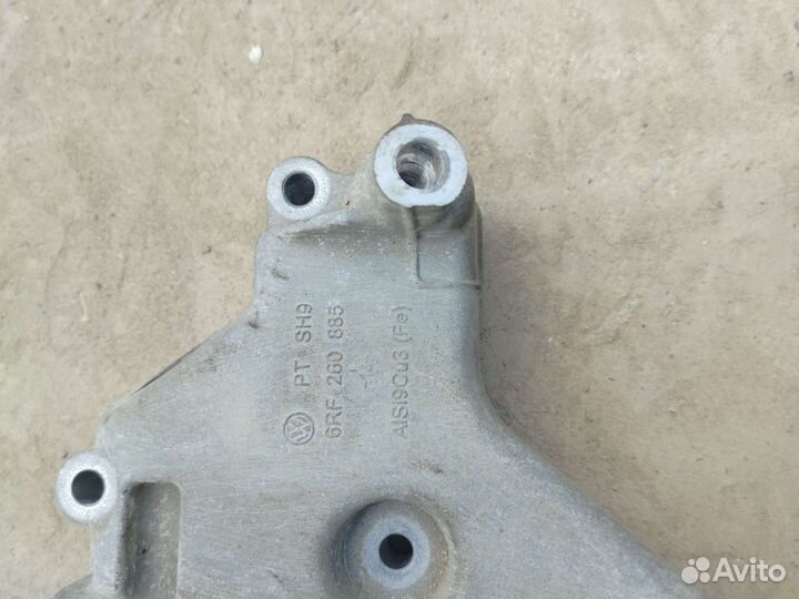 Кронштейн кондиционера Volkswagen Polo Sedan