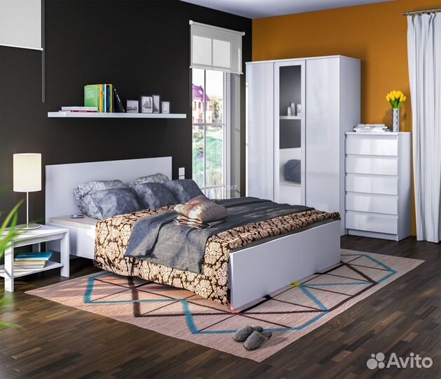 Шкаф трехдверный новый