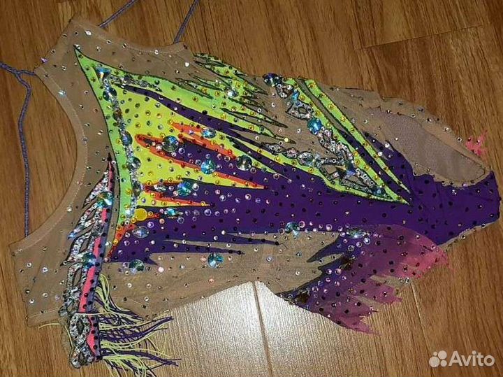 Купальник для художественной гимнастики