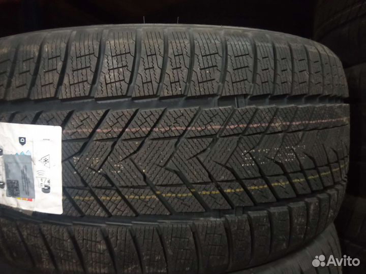 Kapsen RS26 295/40 R21