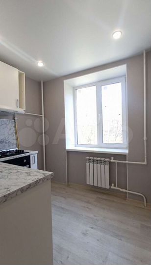 2-к. квартира, 46,3 м², 2/5 эт.