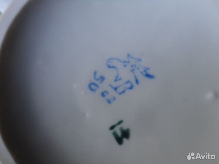 Продам сахарница ссср-фарфор