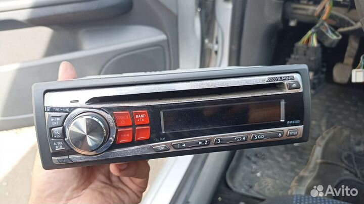 Магнитола alpine