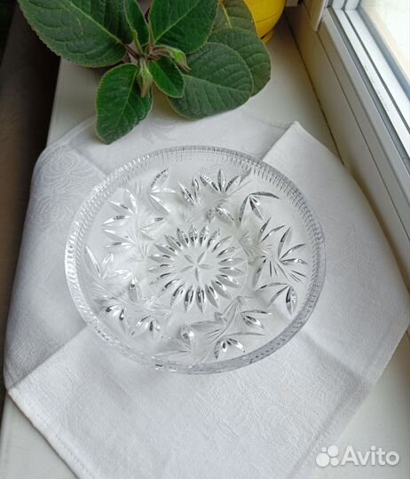 Хрустальная тарелка СССР плоский салатник
