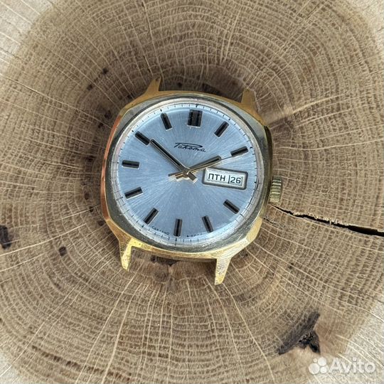 Часы Вымпел - 1 мчз - СССР наручные тонкие часы