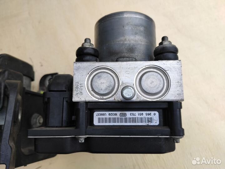 Блок ABS 13350599 AG6 ESP на Opel Corsa D OPC