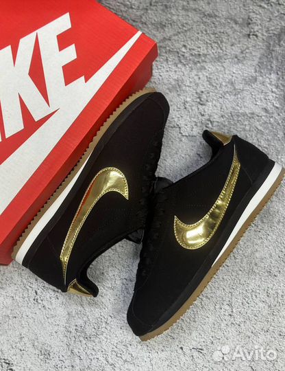 Кроссовки nike cortez