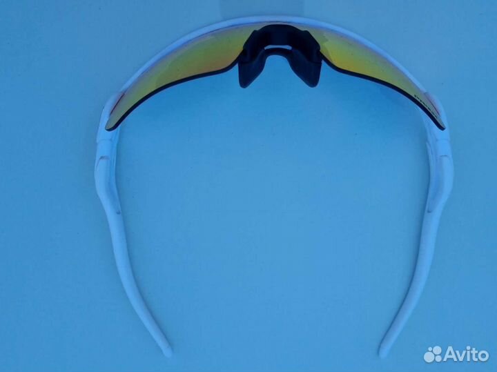 Спортивные очки oakley