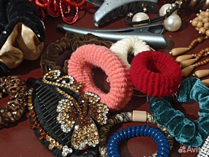 Заколки резинки ленты для волос