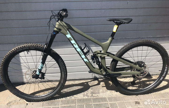 Trek Slash 9.7 Gen 5 2023