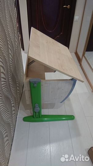 Растущая парта дэми 750*550