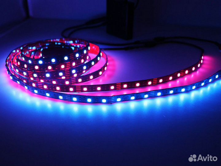 Светодиодная RGB лента 5м самоклеющаяся с чипом
